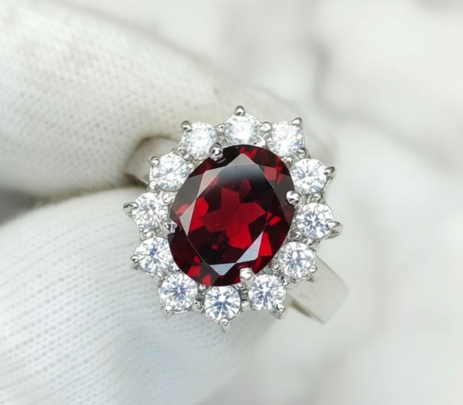 Red Garnet Ring – 7×9 mm Oval Cut | 925 Sterling Silver with Moissanite