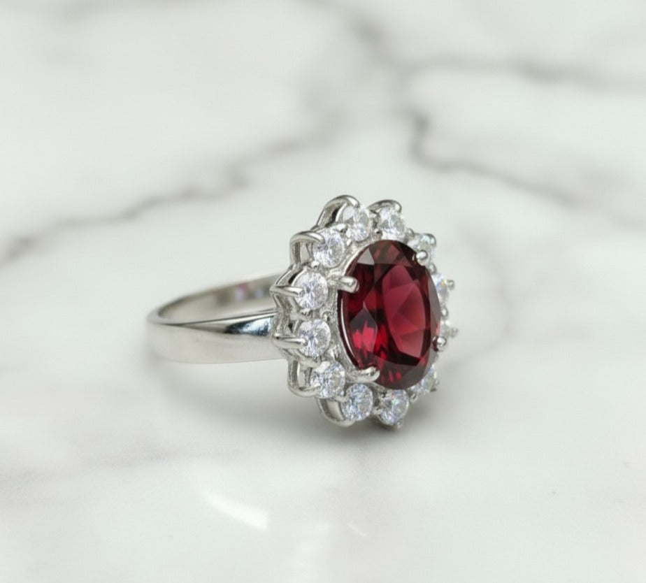 Red Garnet Ring – 7×9 mm Oval Cut | 925 Sterling Silver with Moissanite